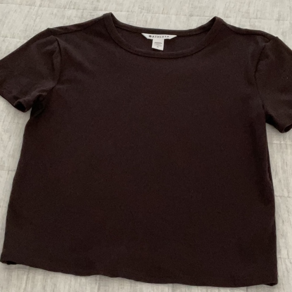 Athleta Dark Short Sleeve Tee